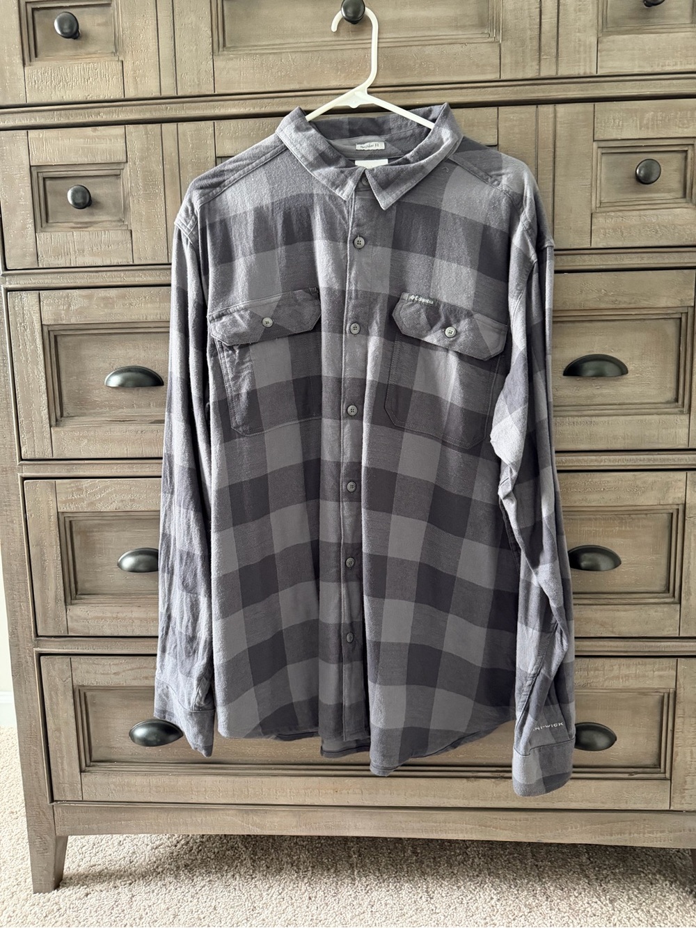 Columbia Men's Black and Gray Plaid Button-Down Shirt